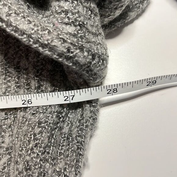 EVERYBODY Talks gray crewneck long sleeved sweater oversized boxy runs big SZ S - Picture 11 of 12